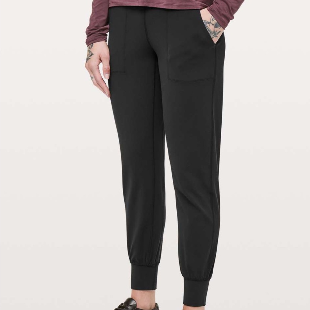 Align Joggers Black 28”